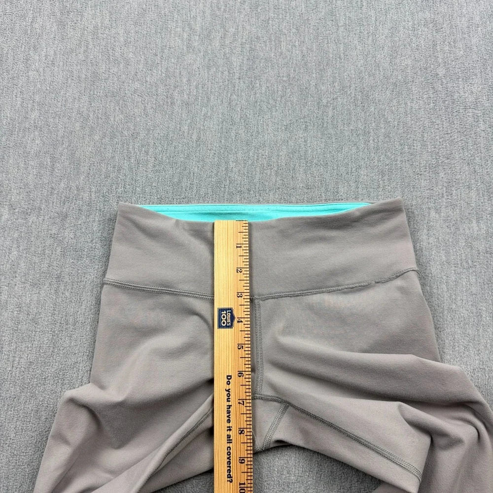 Lululemon Leggings Womens 4‎ Gray Find Your Flow Cropped 23